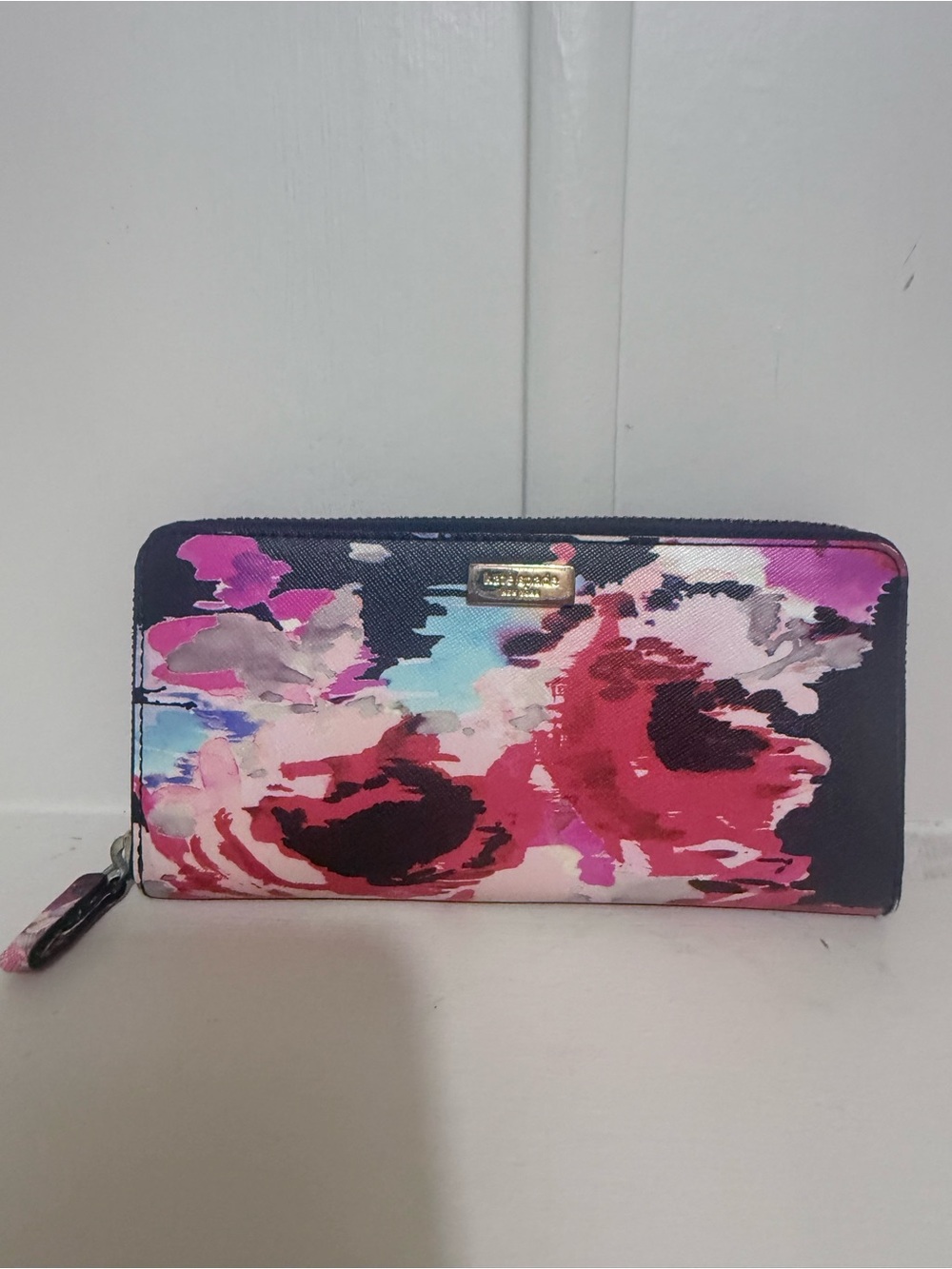 kate spade Floral Zip Wallet - Pink, Navy, Red